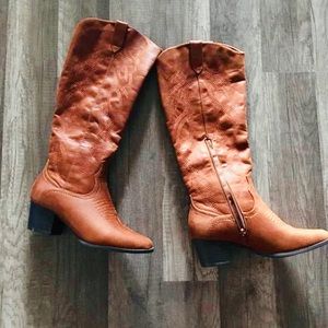 Wild Diva Cowgirl boots 👢